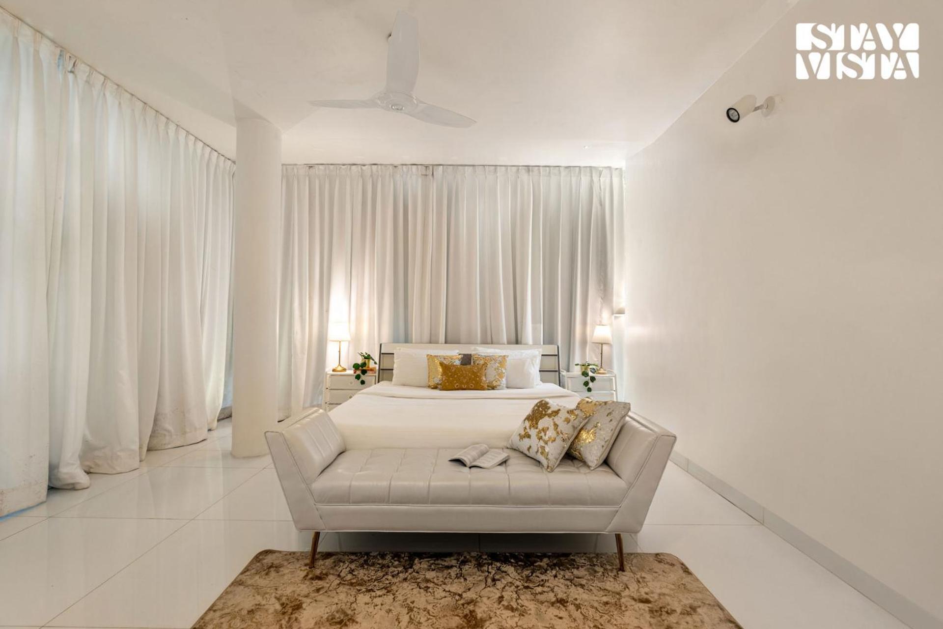 The Crystal Hall India'S Only All Glass Villa Bangalore Ngoại thất bức ảnh