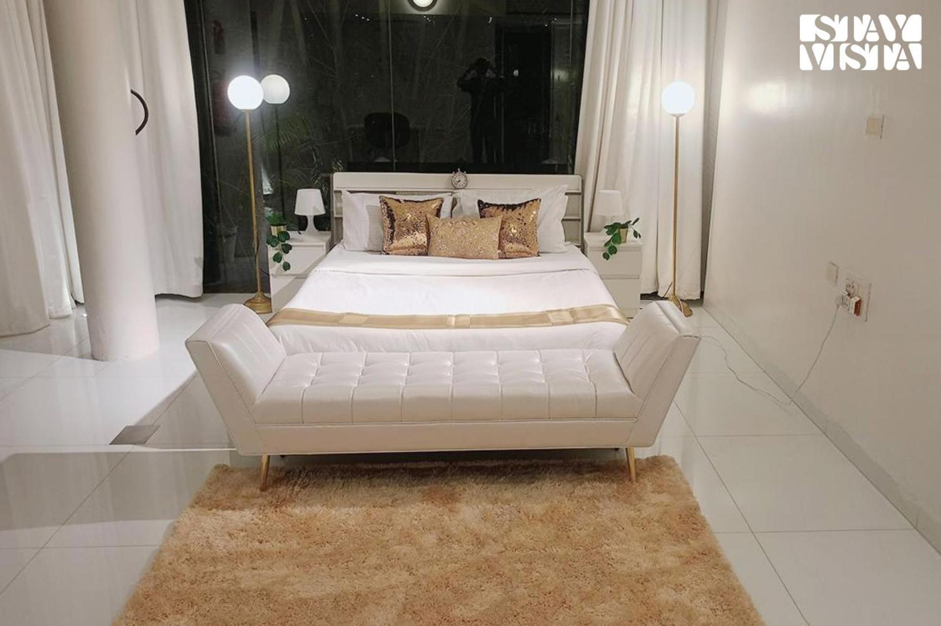 The Crystal Hall India'S Only All Glass Villa Bangalore Ngoại thất bức ảnh